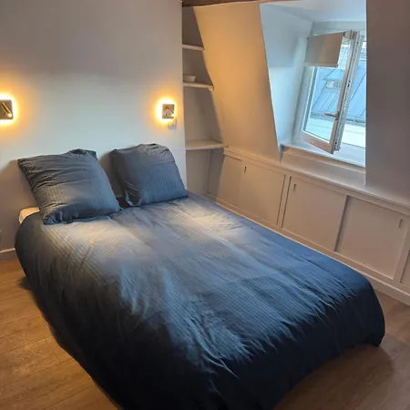 Appartamento 70 M2, Renovated, Perfect Location In Parigi